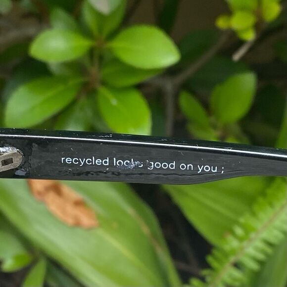 NIB New Women's SZADE Ellis Black/Caper Polarized Sunglasses Sunnies Sustainable - Picture 8 of 13